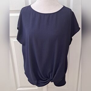 NWT Gilli Side Knot Navy Blue Blouse    Size 1X